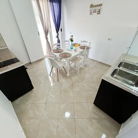 Vacation 653 Apartment Golem (Tirana)
